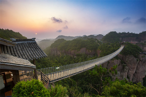 臺(tái)州管理咨詢機(jī)構(gòu)如何助力企業(yè)戰(zhàn)略規(guī)劃落地？