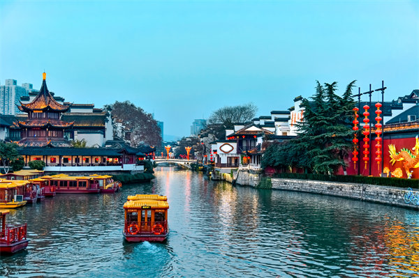 南京管理咨詢機構(gòu)如何提供前瞻性戰(zhàn)略規(guī)劃建議？