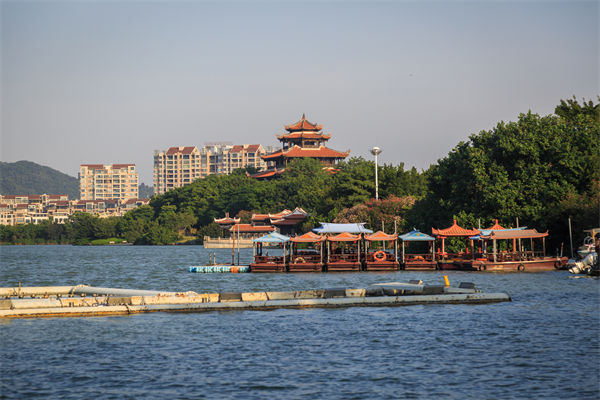 泉州營(yíng)銷(xiāo)咨詢公司如何為企業(yè)定制創(chuàng)新?tīng)I(yíng)銷(xiāo)策略？