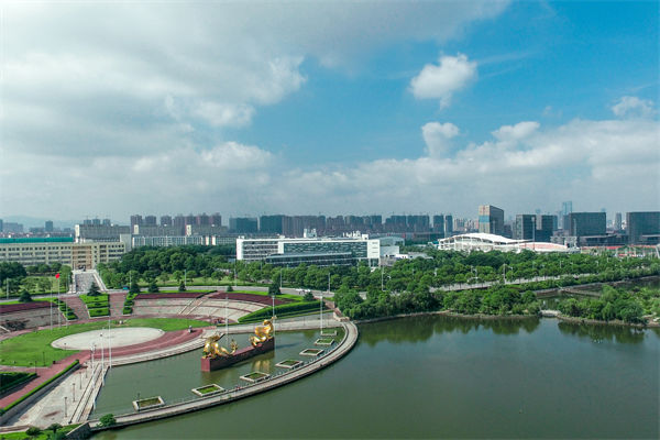 南昌戰略咨詢公司如何為企業定制長遠發展規劃？