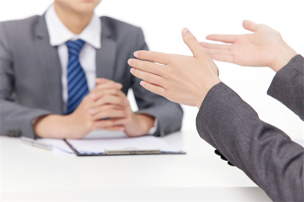 揭秘！看看企業(yè)高級HR是如何玩轉(zhuǎn)人才爭奪大戰(zhàn)的？