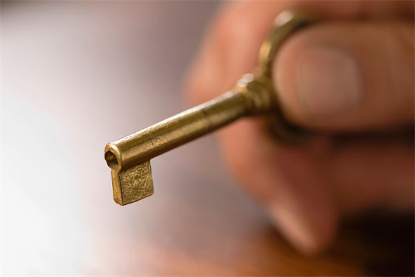 企業(yè)績效持續(xù)低迷，績效咨詢?nèi)绾沃崿F(xiàn)觸底反彈？