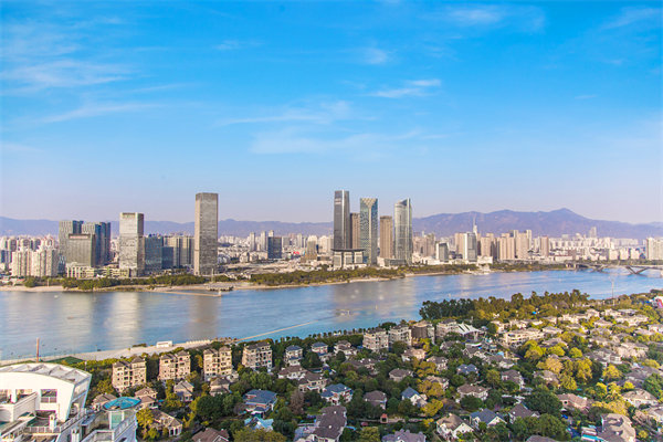企業(yè)如何借助福州咨詢公司提升品牌知名度和市場(chǎng)份額？