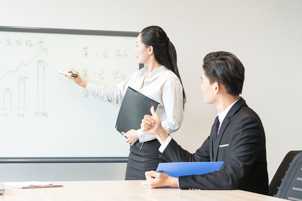 薪酬績效總難平衡，怎樣調(diào)整才能既控成本又激勵(lì)員工？