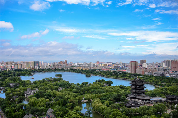 企業(yè)效益下滑，濟(jì)南企業(yè)管理咨詢?nèi)绾尉珳?zhǔn)診斷并逆勢破局？