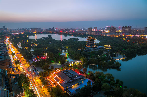 戰(zhàn)略規(guī)劃總落空？濟(jì)南戰(zhàn)略咨詢公司如何讓目標(biāo)落地有跡可循？