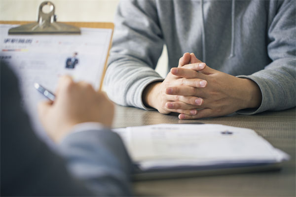 人社局回應(yīng)公司招聘35歲以上勿擾，企業(yè)管理怎么看？