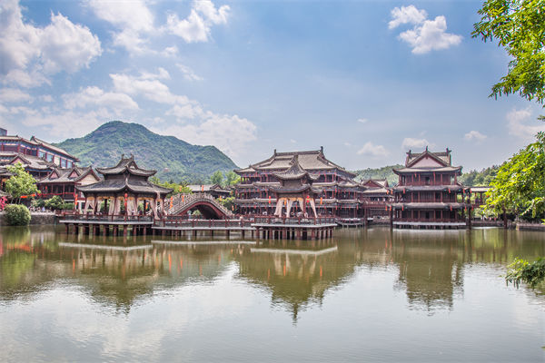 制造業(yè)管理分析：短劇基地狂飆，誰(shuí)是下一個(gè)橫店？