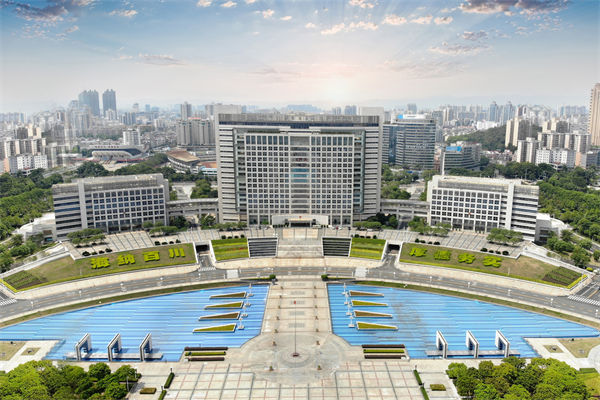 年度計劃寫得漂亮卻落不了地，東莞年度經(jīng)營計劃咨詢公司能抓實嗎？